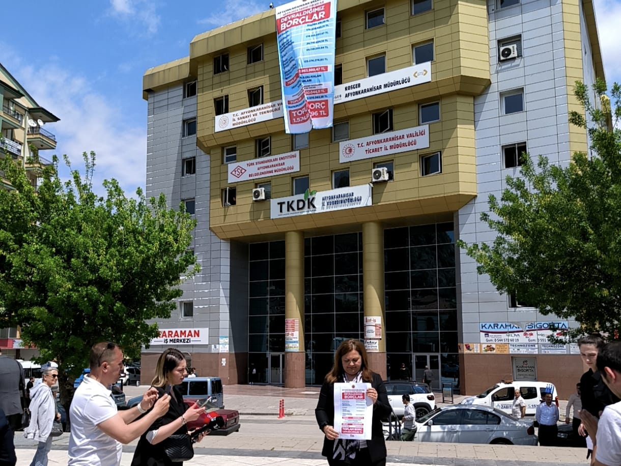 Burcu Köksal Afyonkarahisar AKP Belediyesinden Devir Aldığı Borcu Açıkladı!